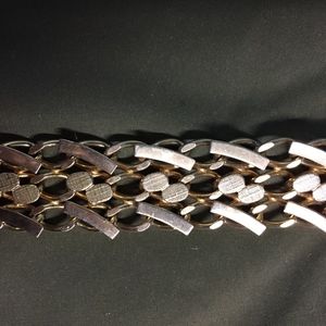 Vintage Wide Gold tone Chain link bracelet